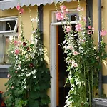 Slaegtsgaarden