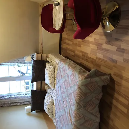 Konukevi Slaegtsgaarden Allinge-Sandvig