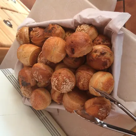 Slaegtsgaarden Konukevi 2*