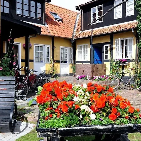 Konukevi Slaegtsgaarden